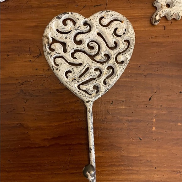 Four Rustic Wall Hooks - Picture 5 of 6